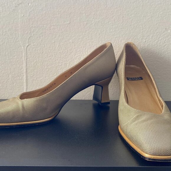 Vintage 1980s/90s Stuart Weitzman Textured Cream Heels - Picture 1 of 7